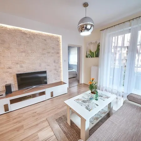 Ogrodowa 18 * Polanica-Zdrój