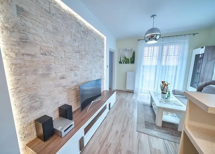 Appartement Ogrodowa 18 *