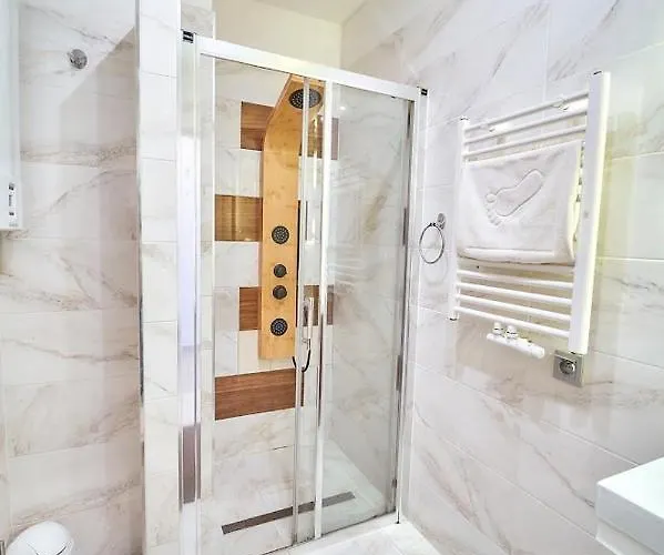 Appartement Ogrodowa 18 *